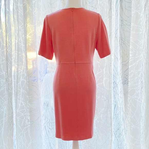 St. John light pink knit short sleeve midi shift dress - Picture 5 of 9